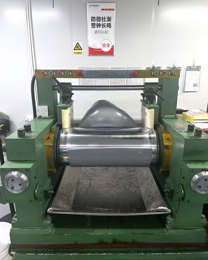 Mixing Mill